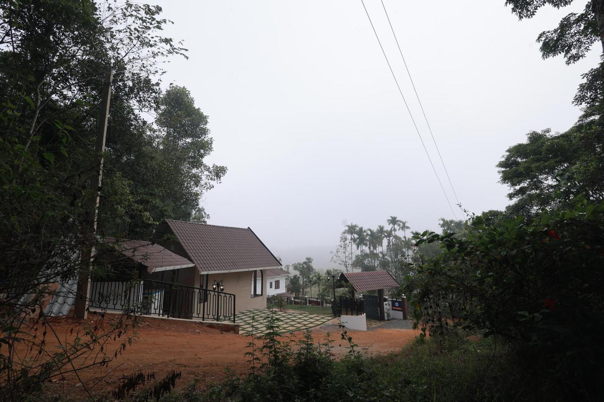 Tatvaura Resort Wayanad Padinjarathara Zewnętrze zdjęcie