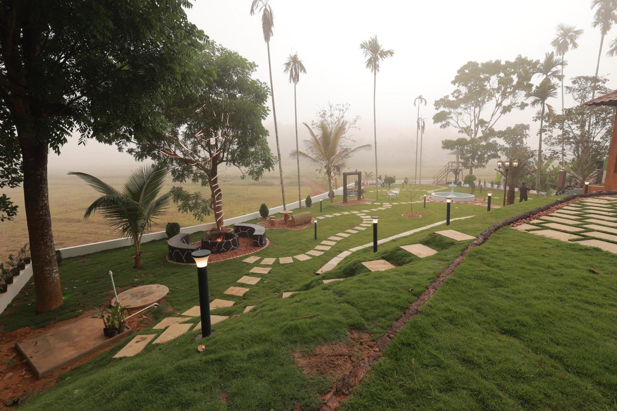 Tatvaura Resort Wayanad Padinjarathara Zewnętrze zdjęcie
